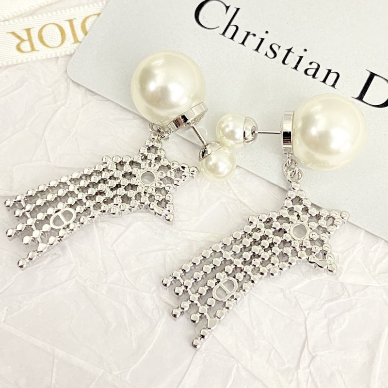chr1st1an D10r earrings